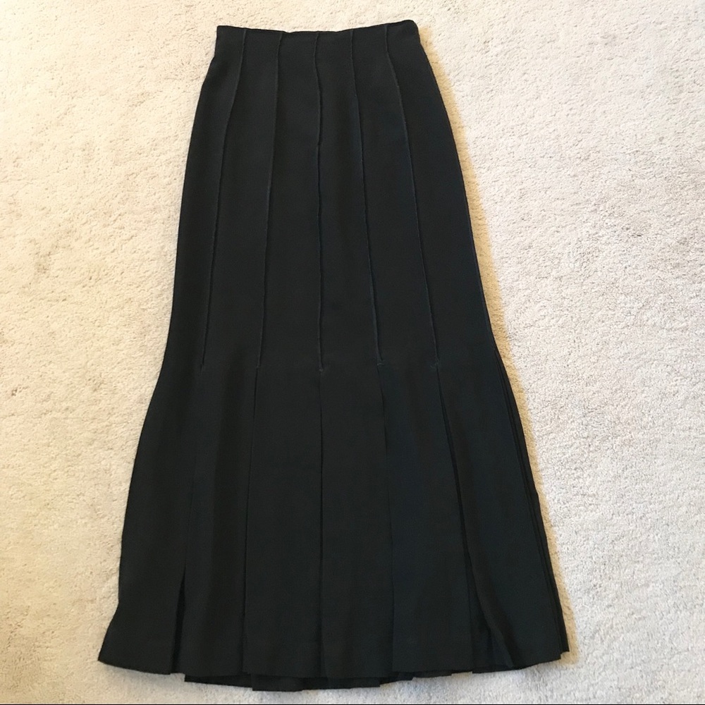 Very Chic Black Maxi Skirt